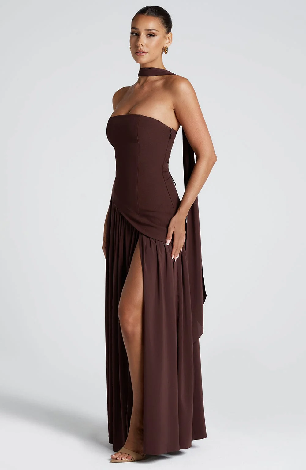 Women's strapless maxi gown with matching scarf