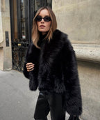 Women's oversized faux fur jacket with long sleeves