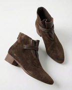 Women's ankle boots with crest detail and block heel