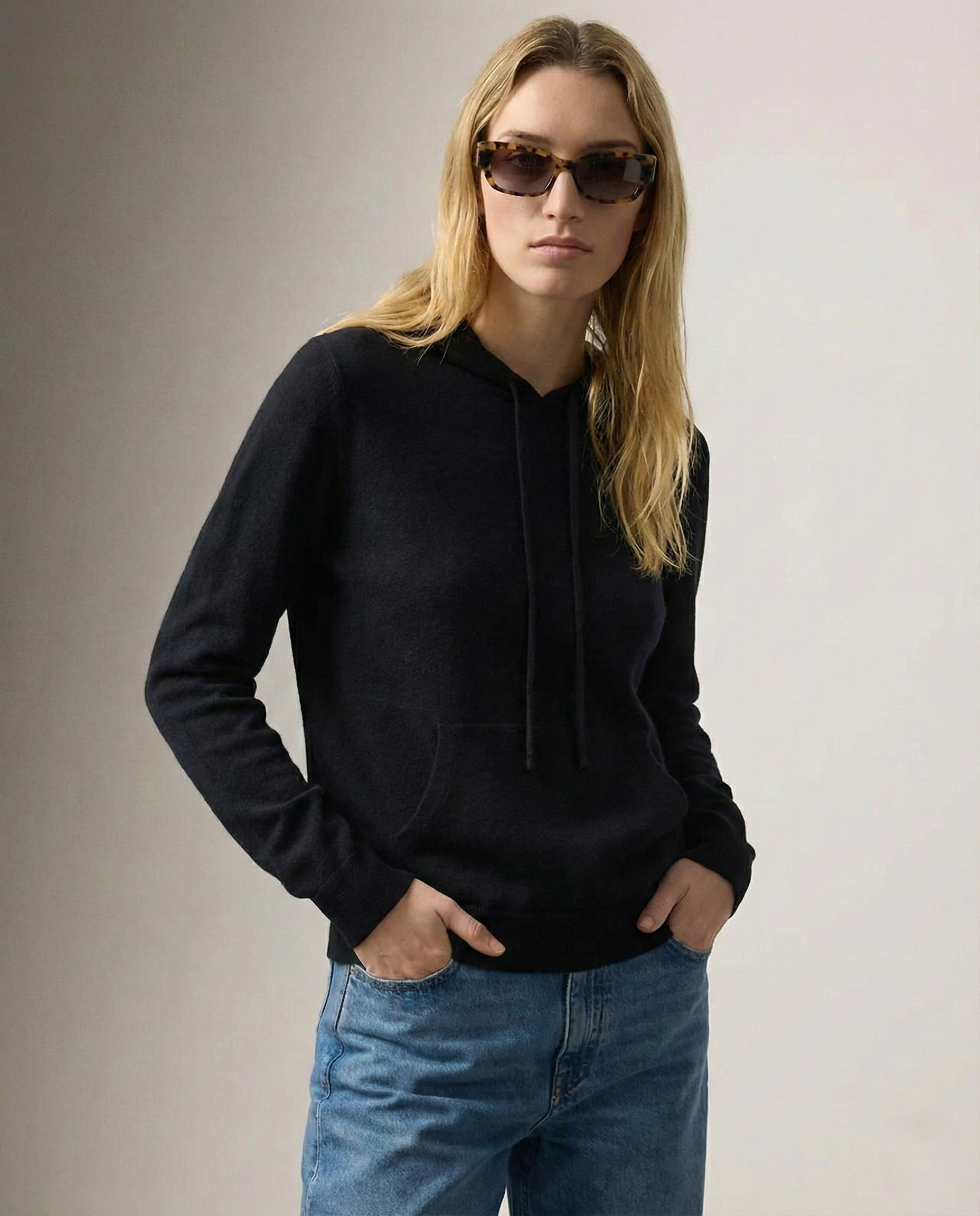 Women's hoodie with drawstring hood