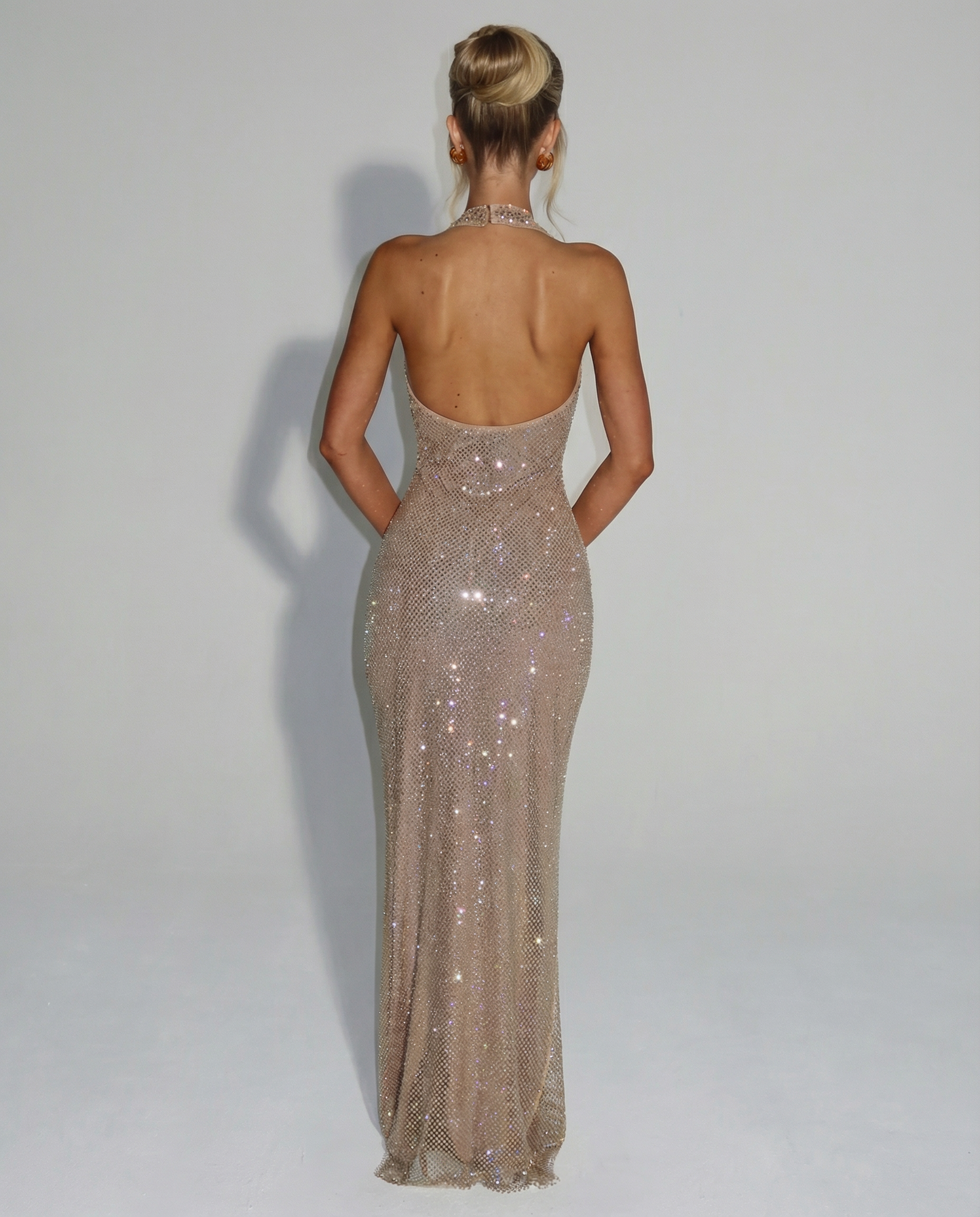 Women's maxi dress with sequin halter neck