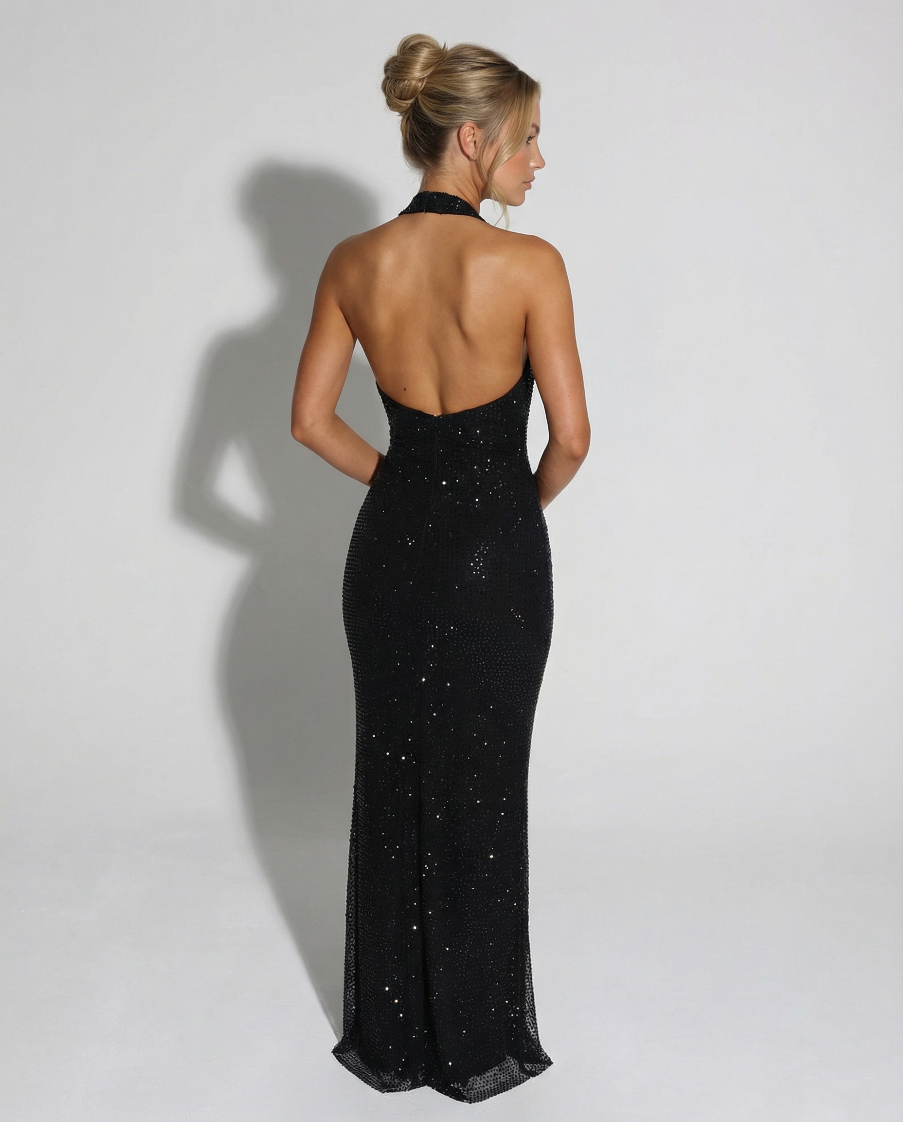 Women's maxi dress with sequin halter neck