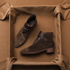 Women's ankle boots with crest detail and block heel