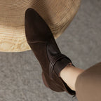 Women's ankle boots with crest detail and block heel
