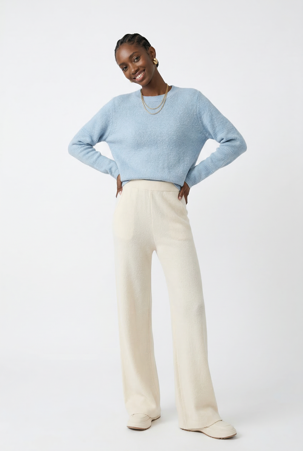 Women's tapered sweatpants with elasticated waistband