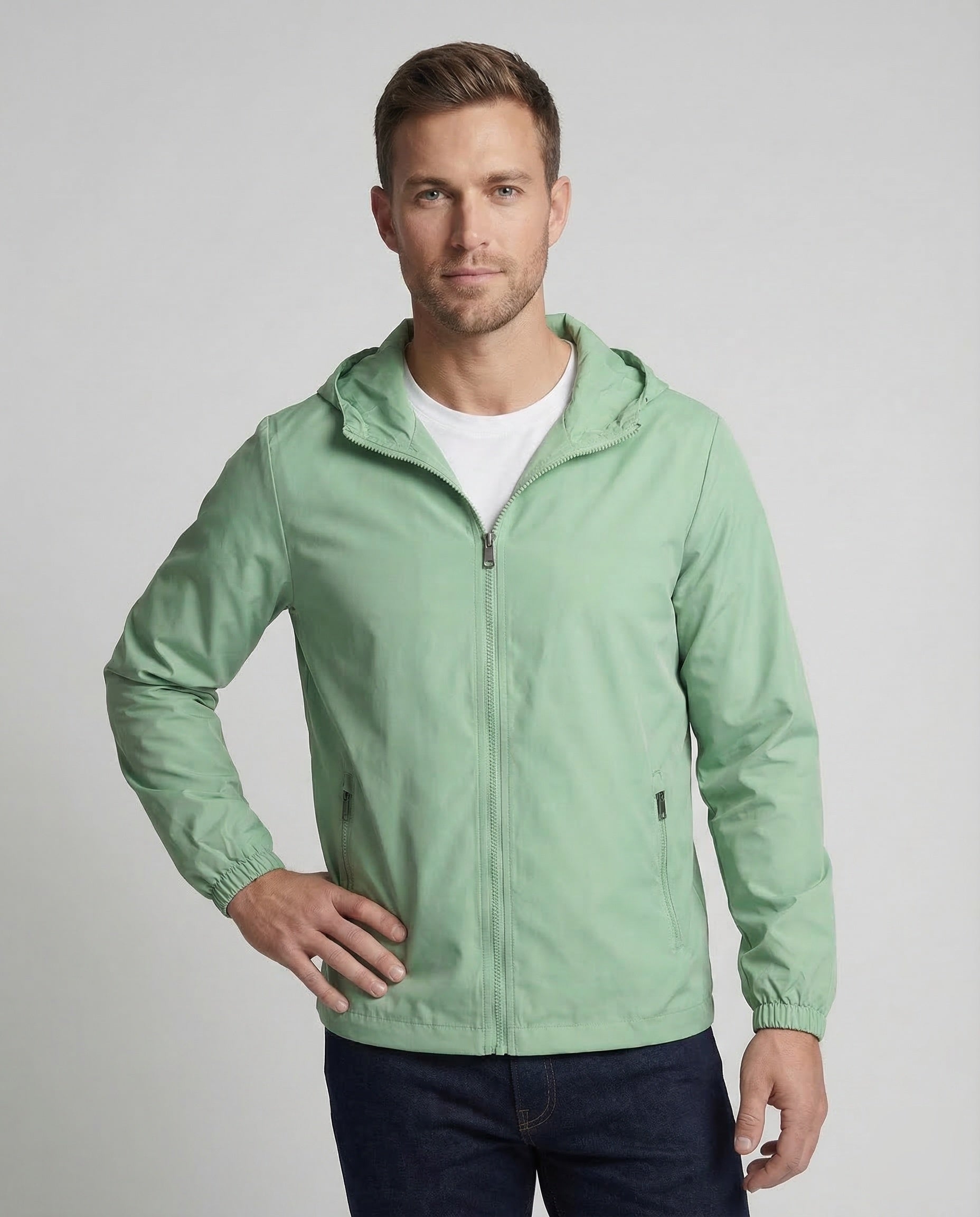 Men's lightweight hooded windbreaker jacket