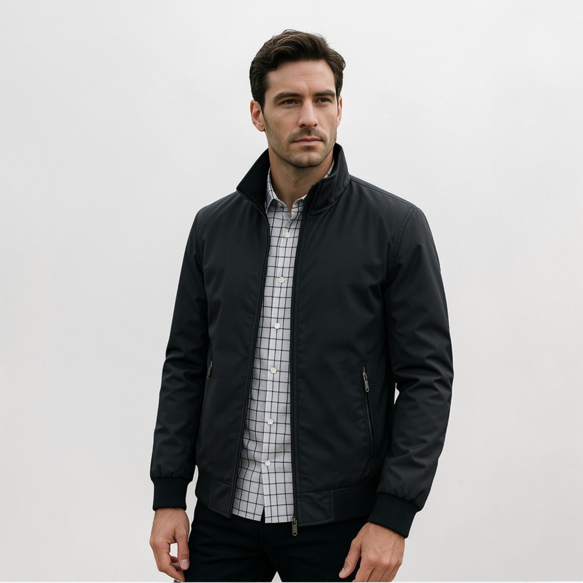 Men's lightweight jacket with structured collar