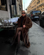Women's maxi faux-fur coat with long sleeves