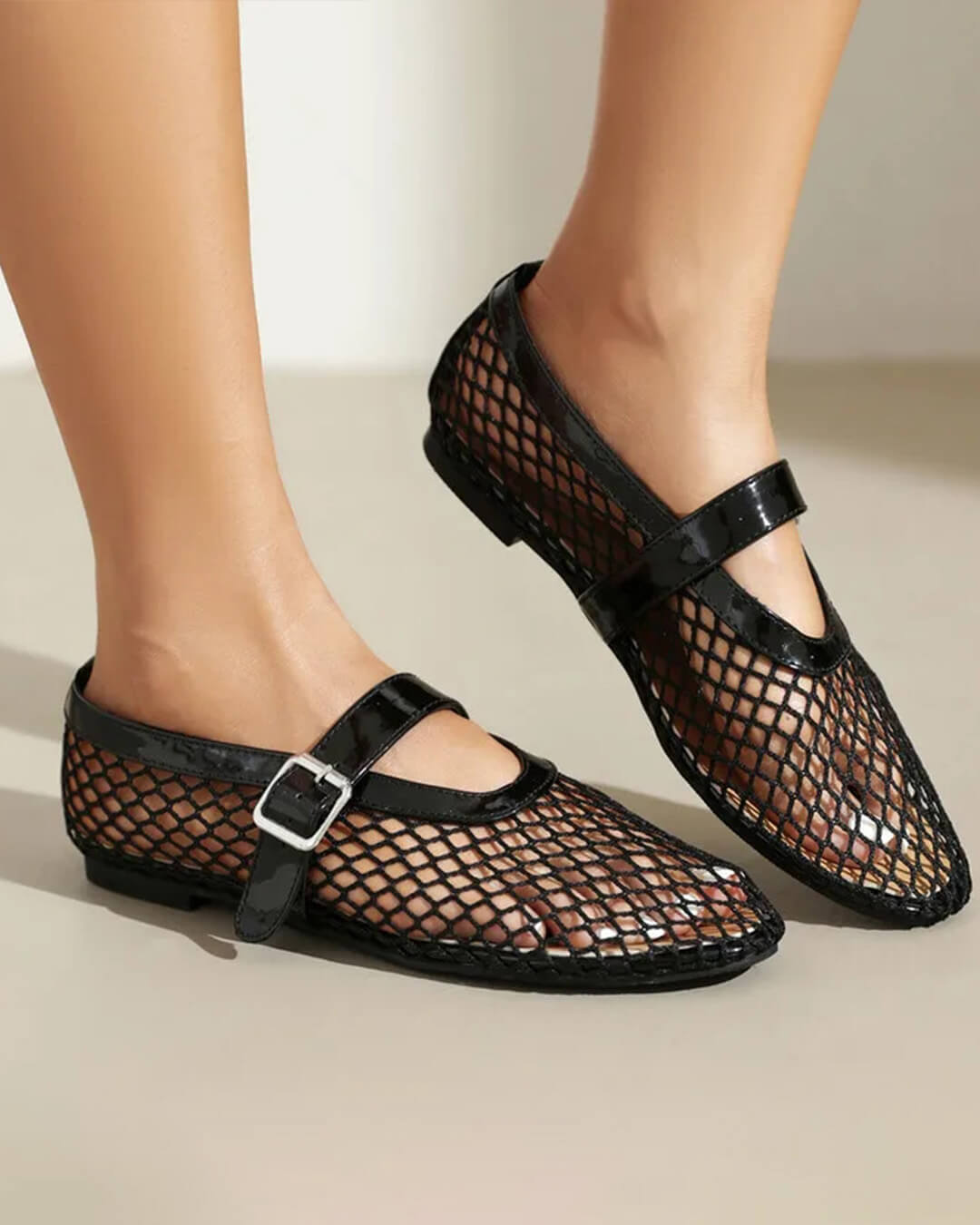Women's mesh ballet flats with buckle