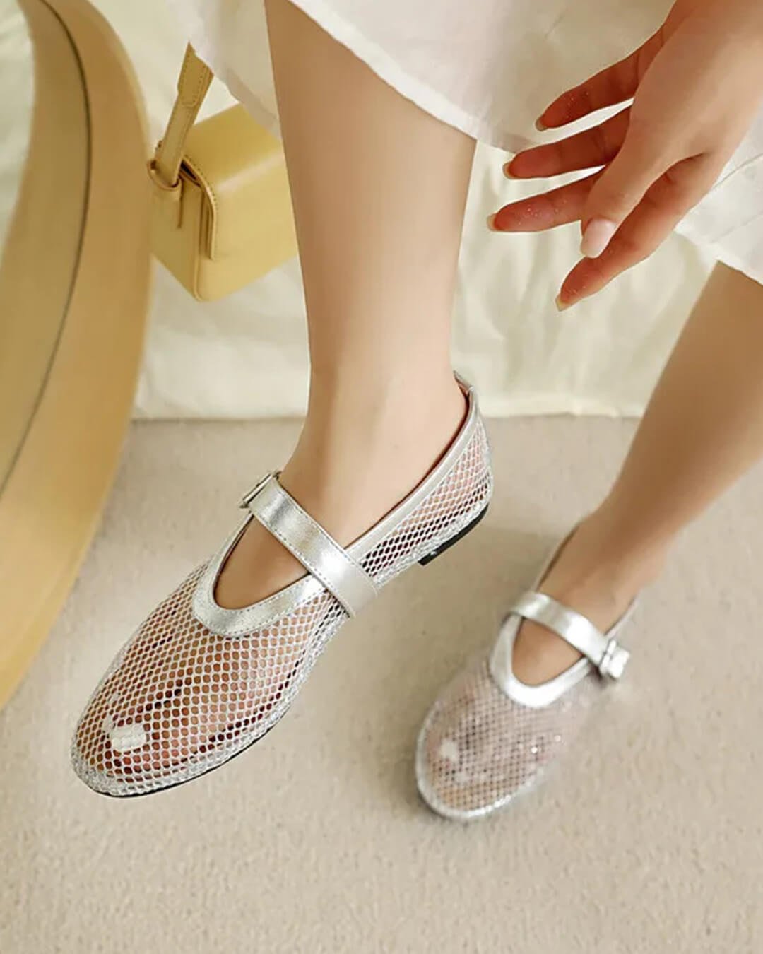 Women's mesh ballet flats with buckle