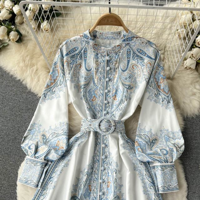 Women's A-line dress with belt and floral pattern