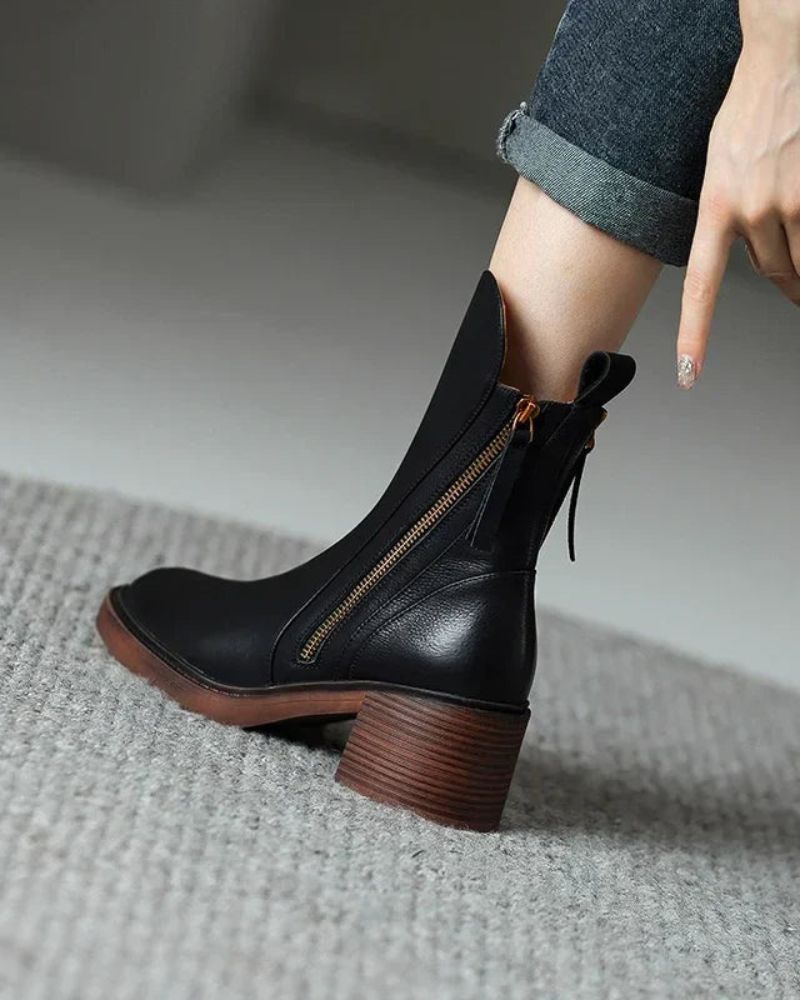 Women's Ankle Boots With Pull Tab