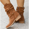 Women's ankle boots with zip fastening