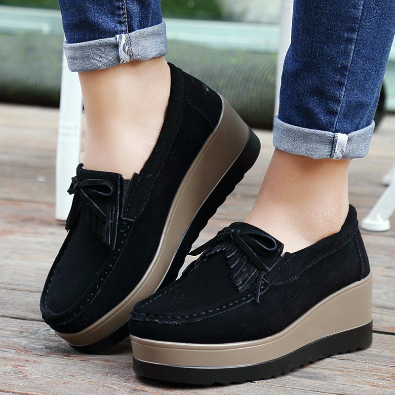 Women's bow and tassel slip-on platform shoes