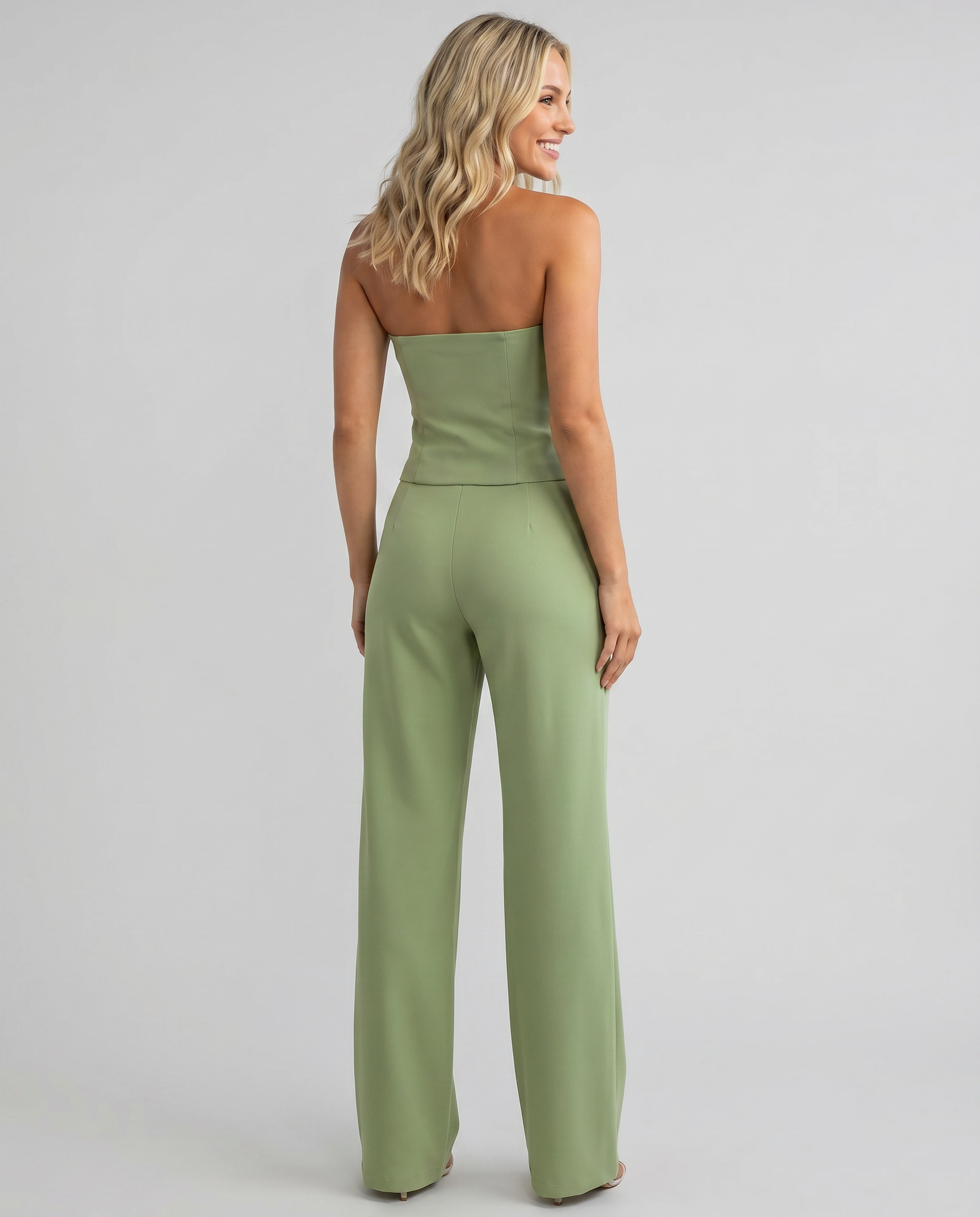 Women's bustier set with wide-leg trousers