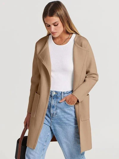 Women's coatigan with lapel collar and long sleeves