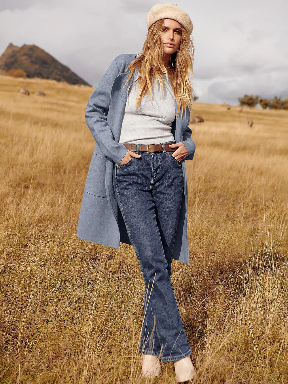 Women's coatigan with lapel collar and long sleeves