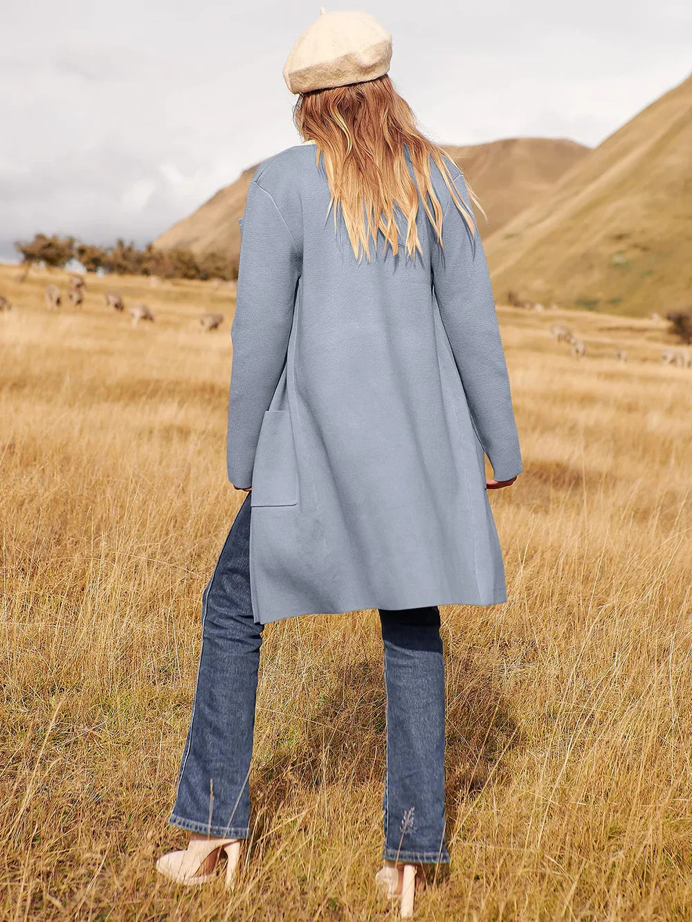 Women's coatigan with lapel collar and long sleeves