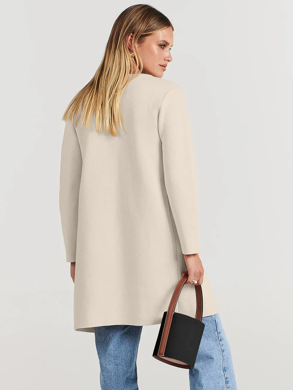 Women's coatigan with lapel collar and long sleeves