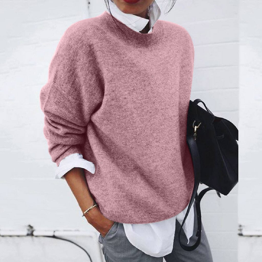 Women's crew-neck sweater with long sleeves