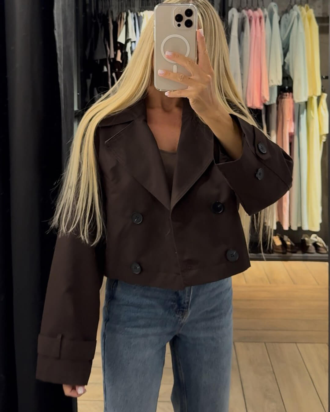 Women's cropped double-breasted trench coat with lapel collar
