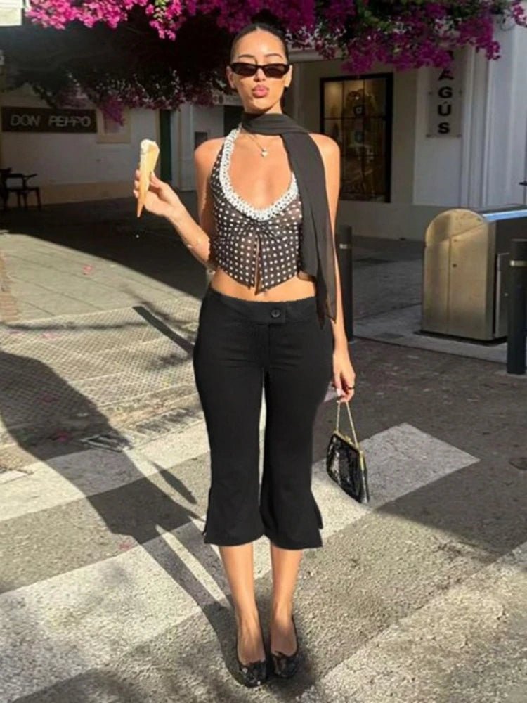 Women's cropped flare capri pants with button waist
