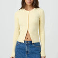 Women's fitted long-sleeve ribbed cardigan