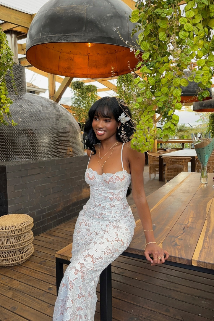 Women's floral lace maxi wedding guest dress