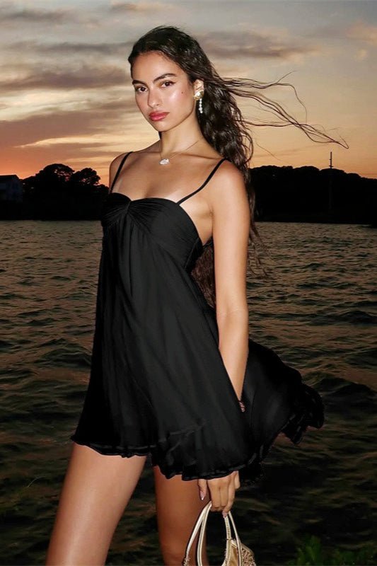 Women's flowy sweetheart mini summer dress