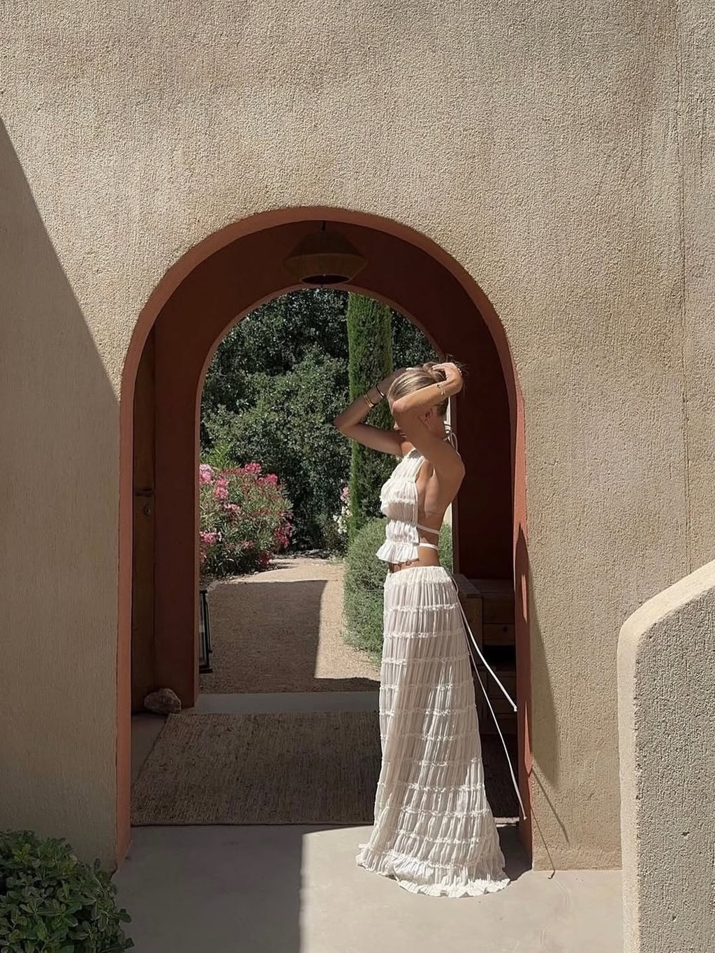 Women's halter neck top and maxi skirt 2-piece set