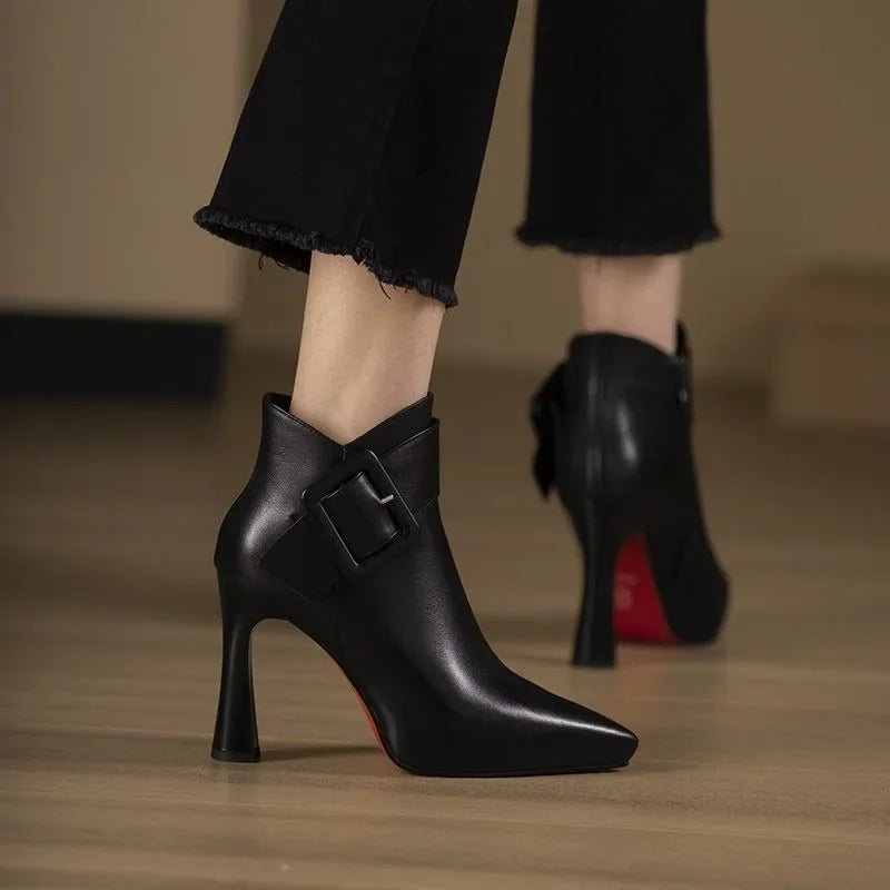 Women's Heel Boots With Buckle Detail