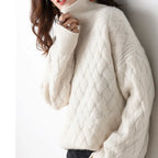 Women's high-neck jumper with long sleeves