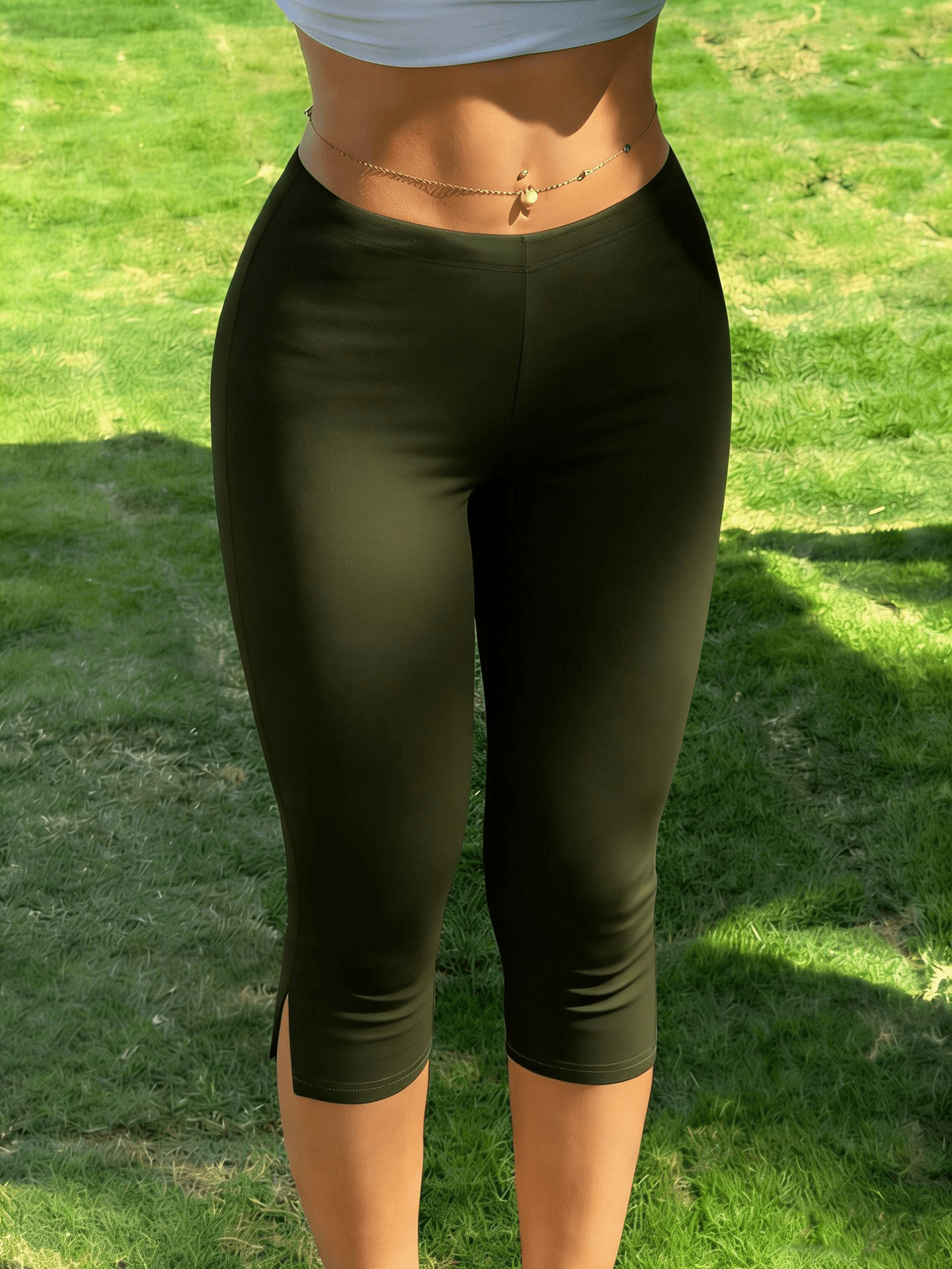 Women's high-waisted capri leggings with split hem