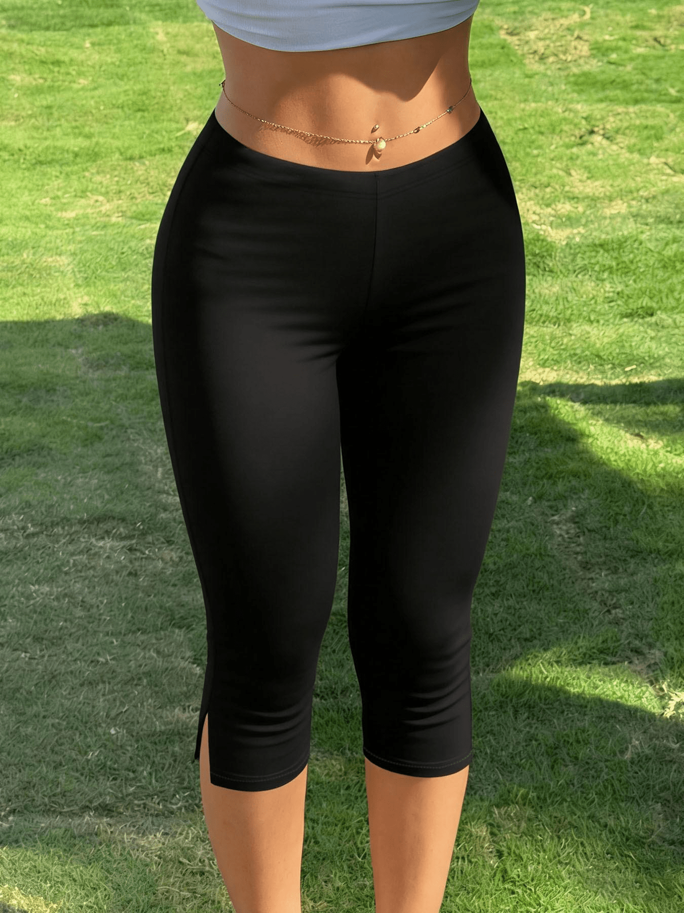 Women's high-waisted capri leggings with split hem
