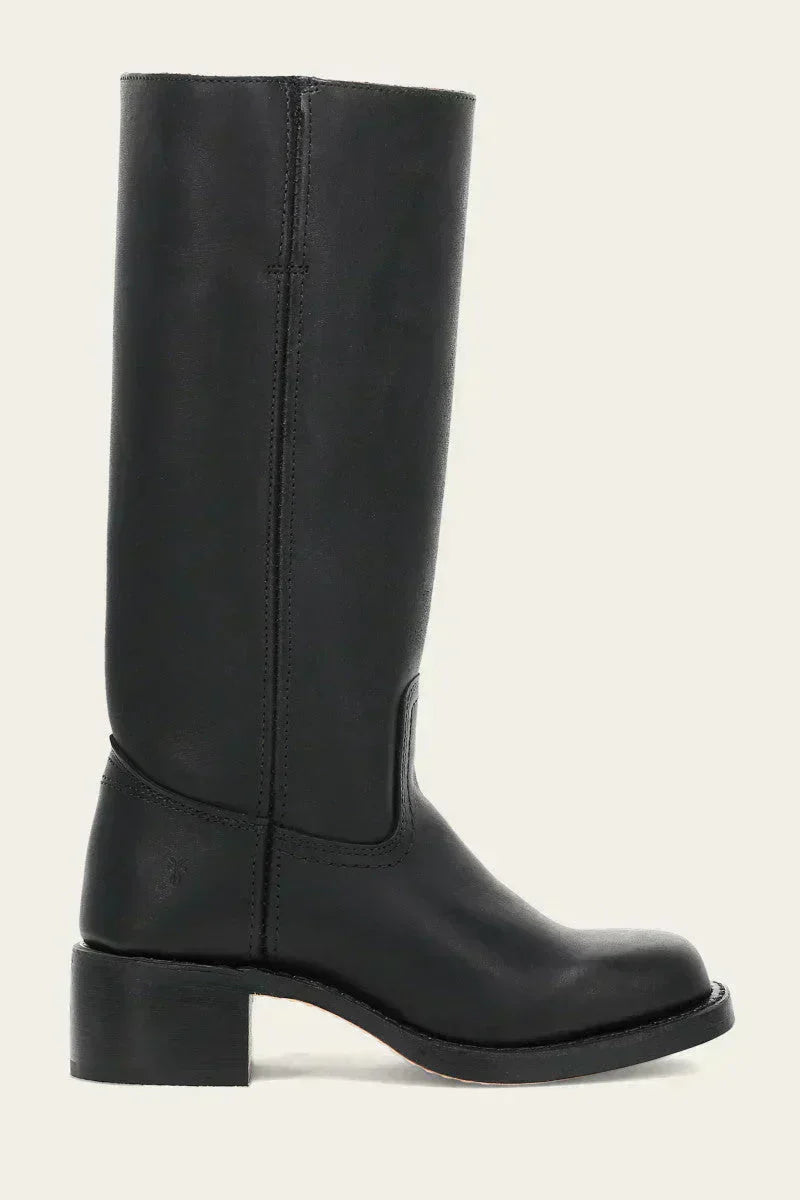 Women's knee-high boots with slim fit and structured sole