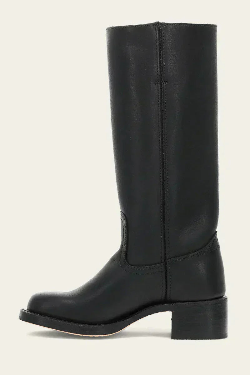 Women's knee-high boots with slim fit and structured sole