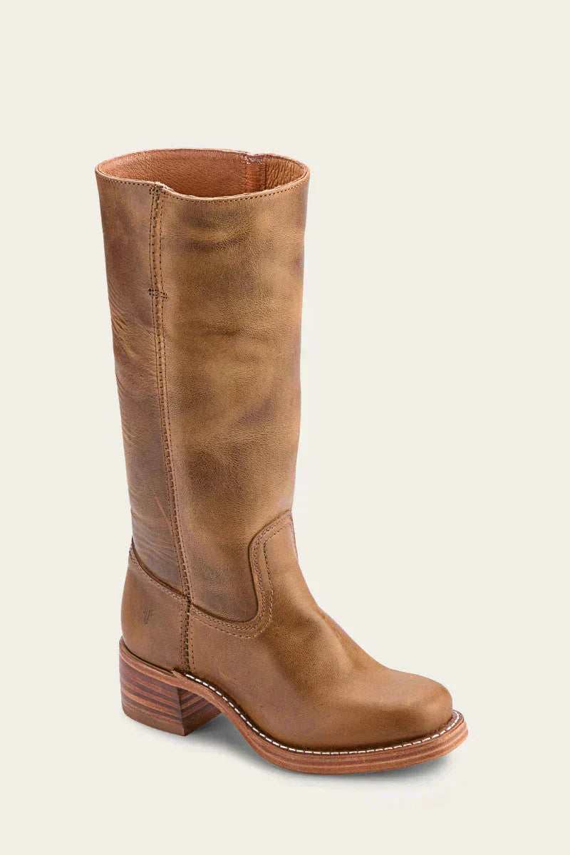 Women's knee-high boots with slim fit and structured sole