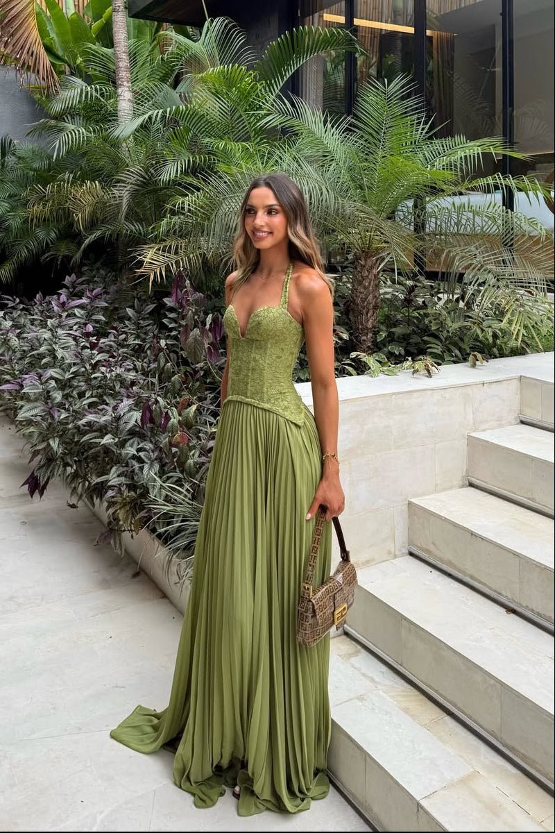 Women's lace corset sweetheart maxi formal dress with pleated skirt