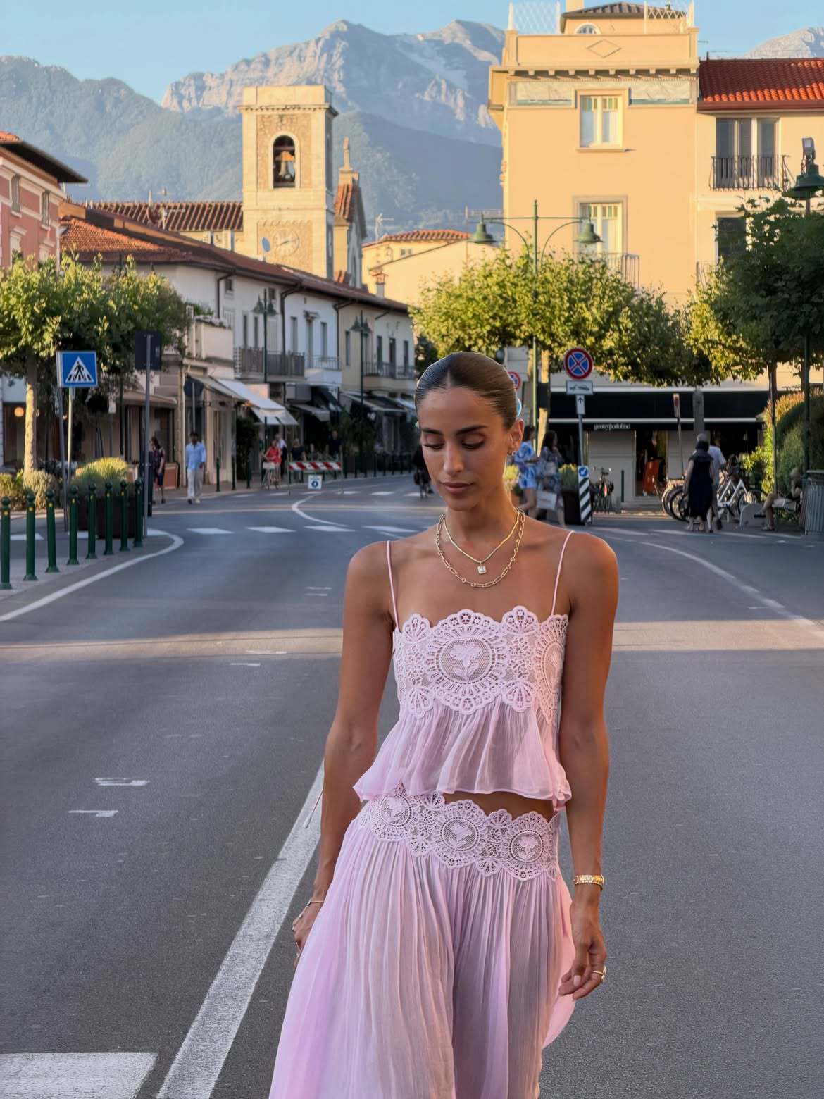 Women's lace top and wide-leg pants summer set