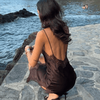 Women's lace trim V-neck mini cocktail dress with asymmetric hem