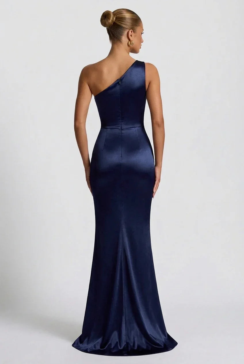 Women's maxi dress with front slit