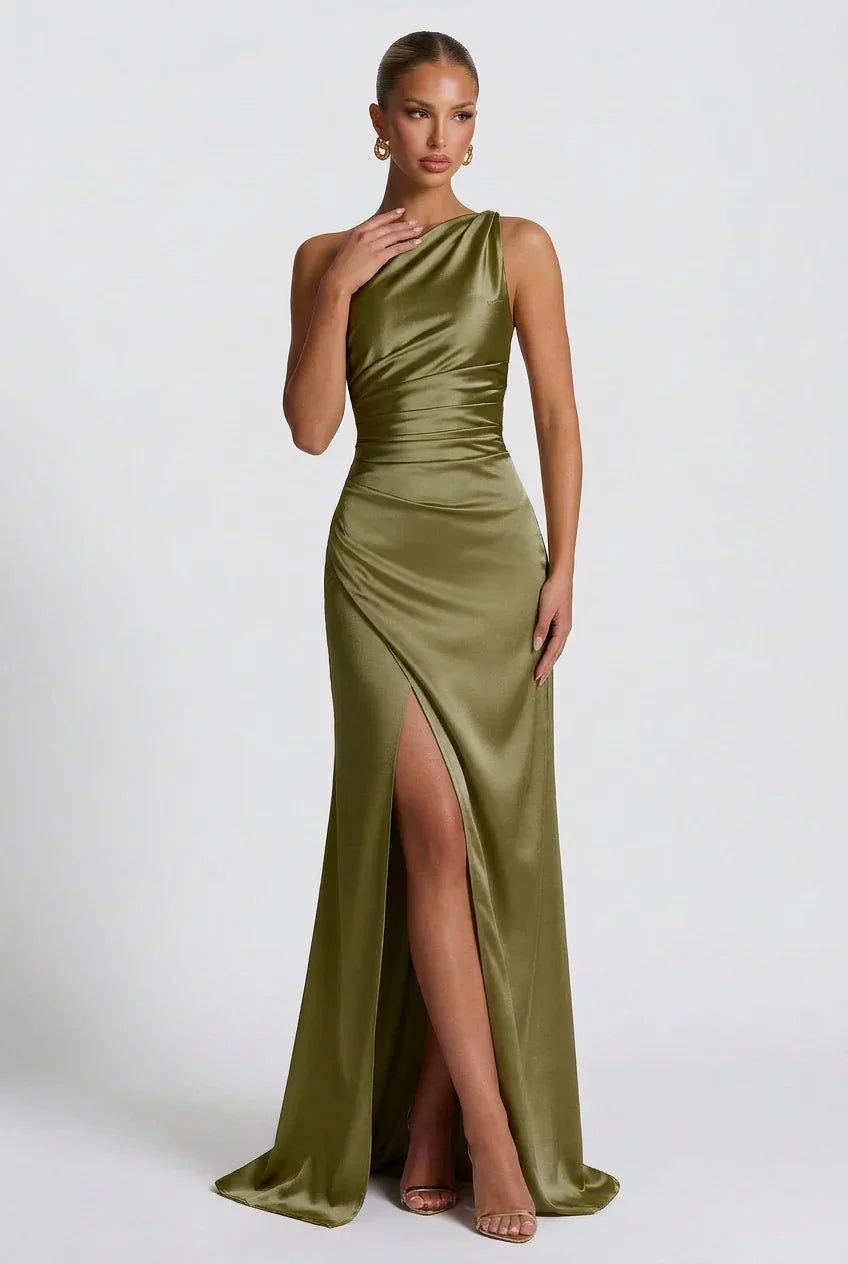Women's maxi dress with front slit