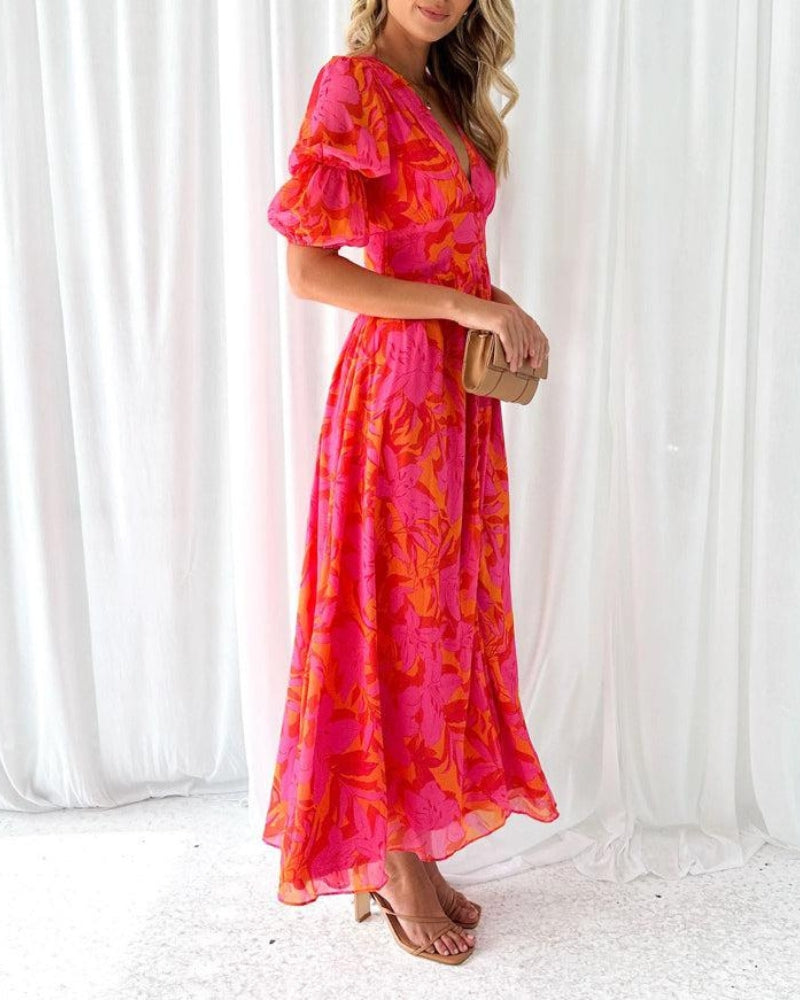 Women's maxi dress with open back and sleeveless design