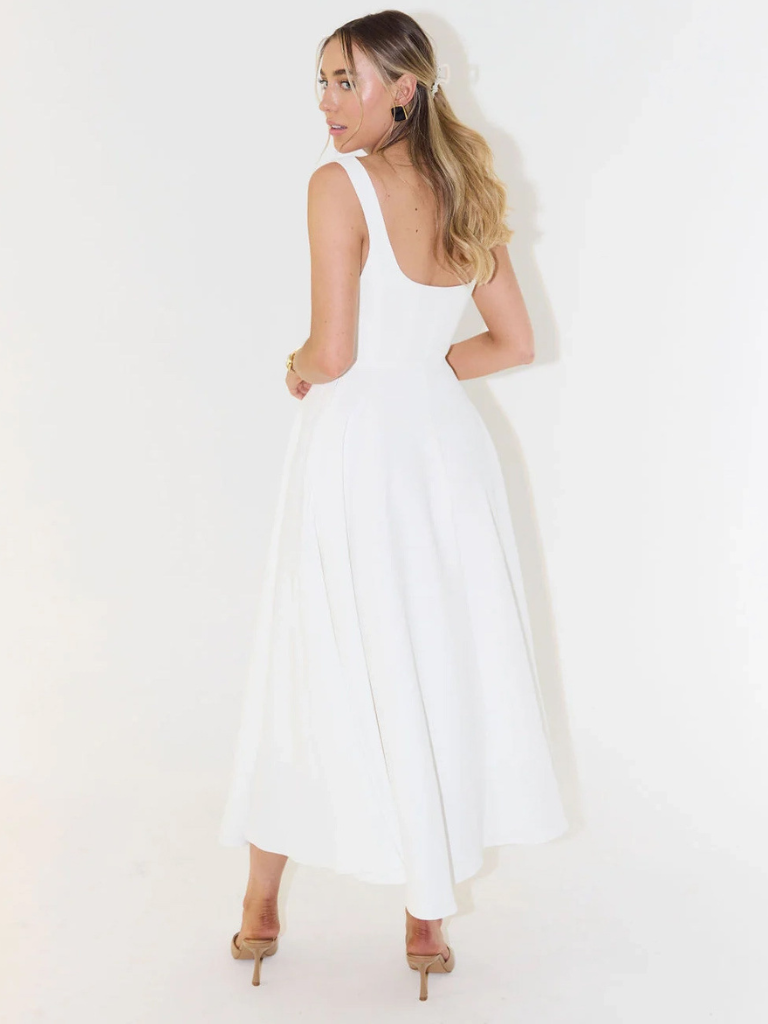 Women's midi dress with fitted bodice