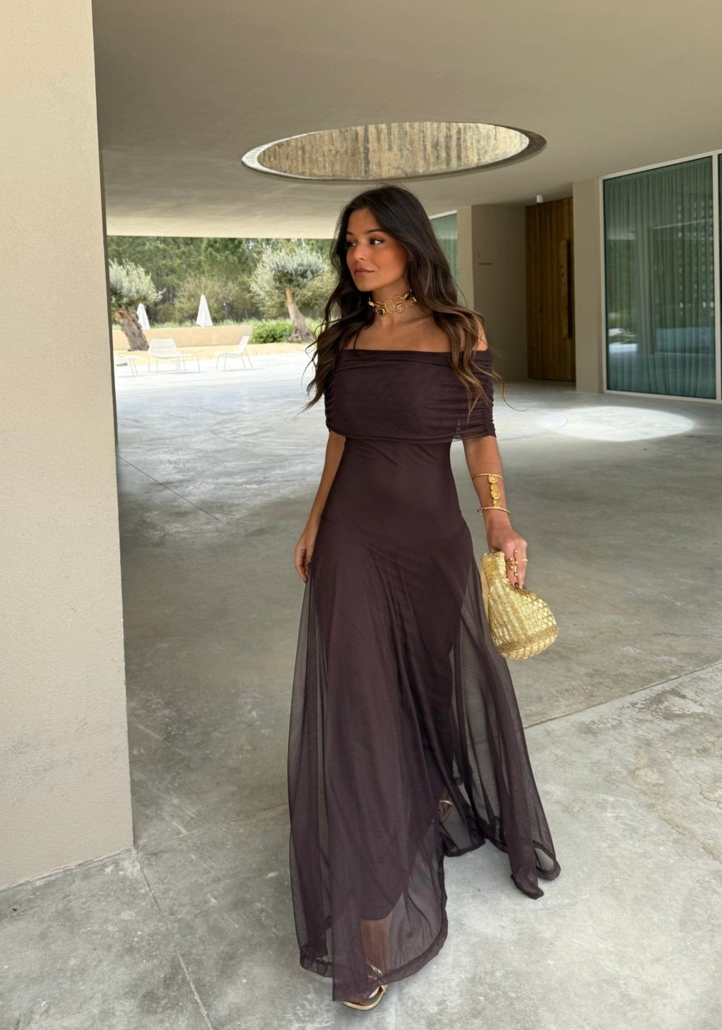 Women's off-shoulder ruched mesh maxi formal dress
