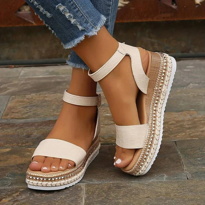 Women's platform sandals with woven espadrille sole