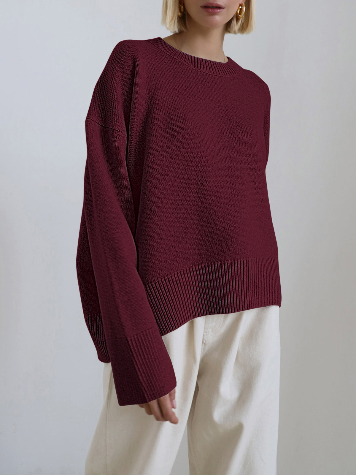 Women's oversized crewneck knit sweater