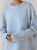 Women's oversized crewneck knit sweater