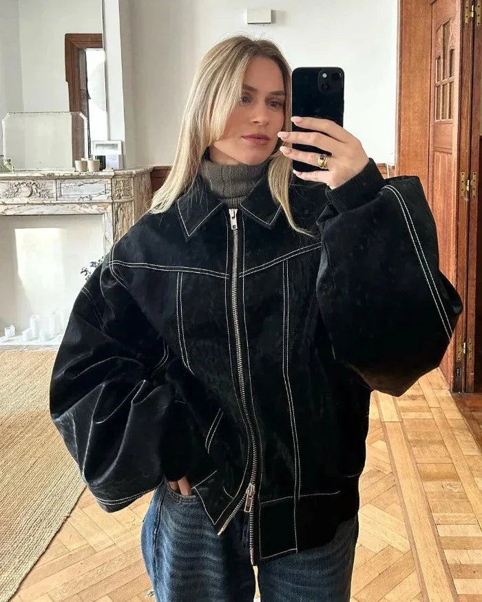 Women's oversized jacket with dropped shoulders and zip fastening