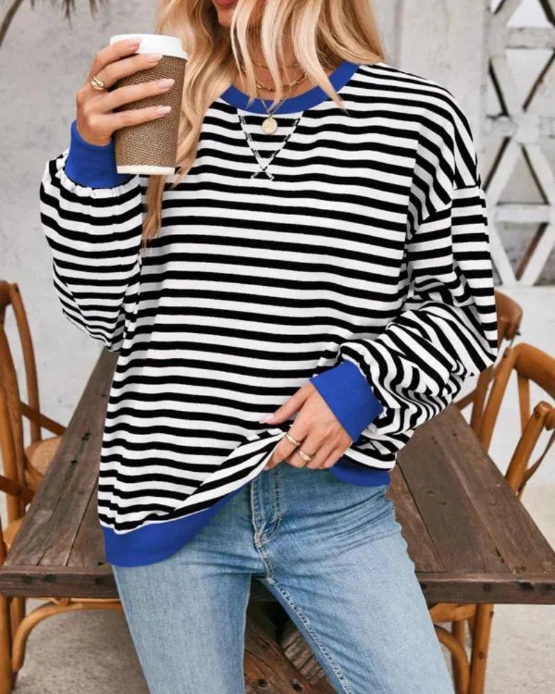 Women's oversized striped pullover